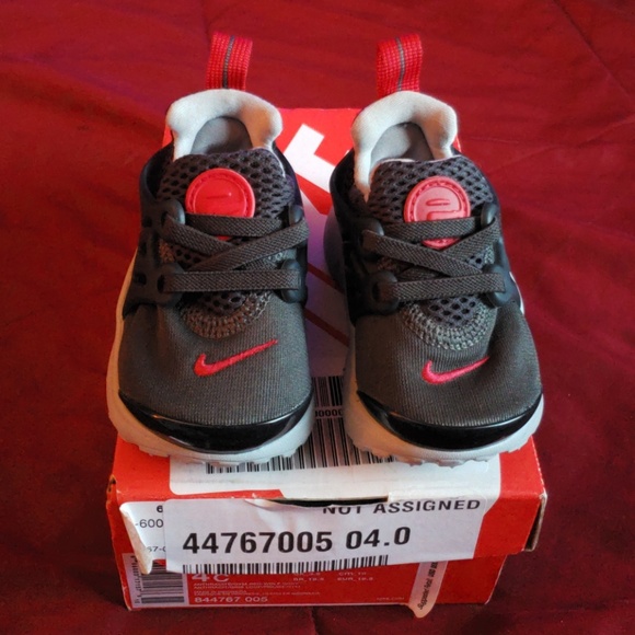 SOLD! Nike PrestoToddler/Baby Shoes, Like New - Picture 2 of 3